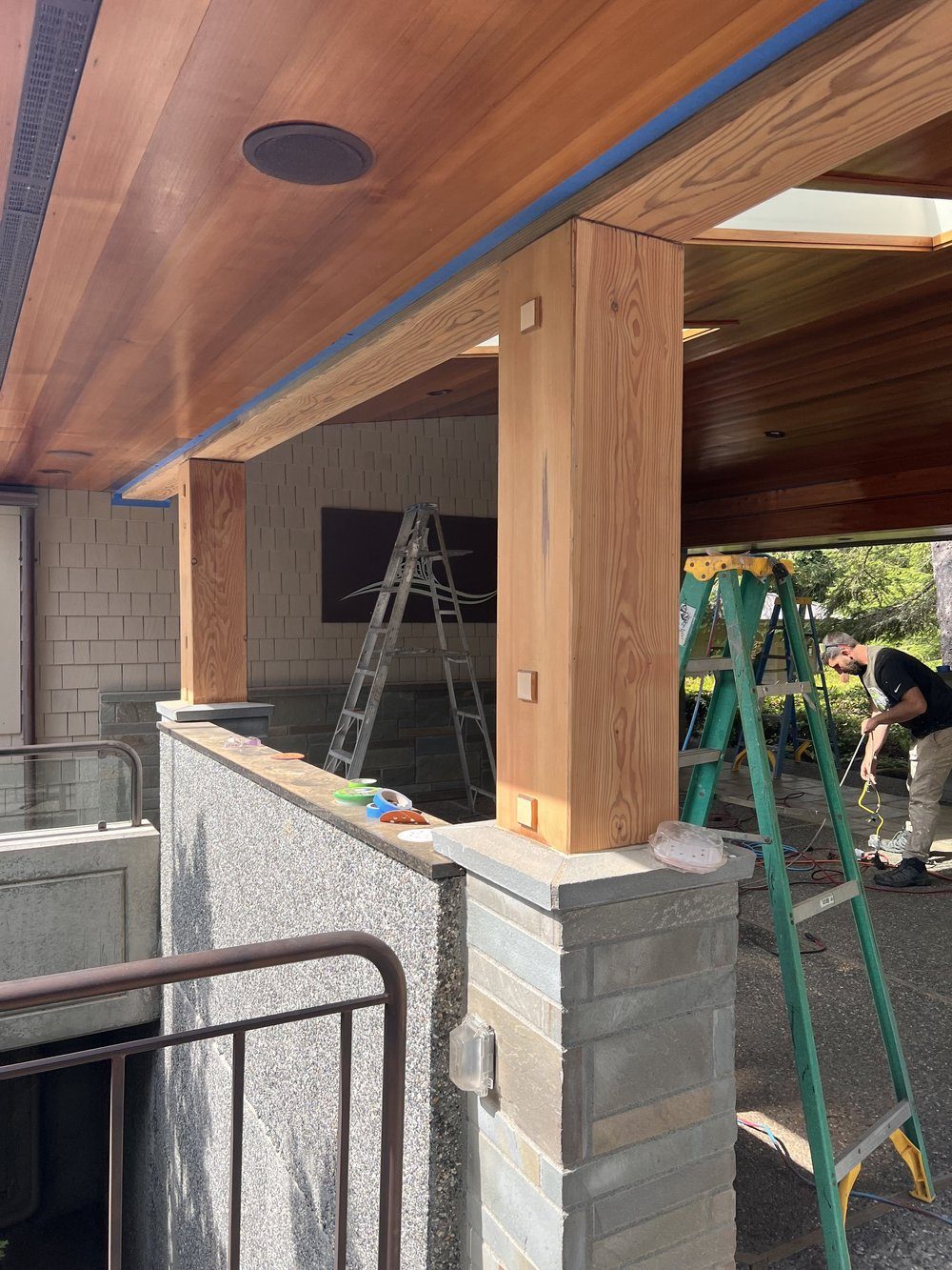 Finished cedar ceiling and covered outdoor space